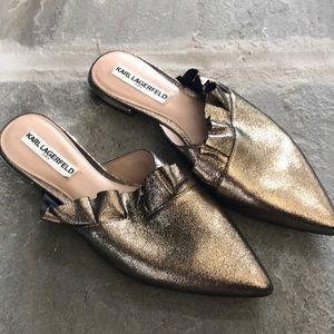 Karl Lagerfeld Paris, size 9 Farrah flat